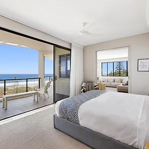 Meridian Alex Alexandra Headland